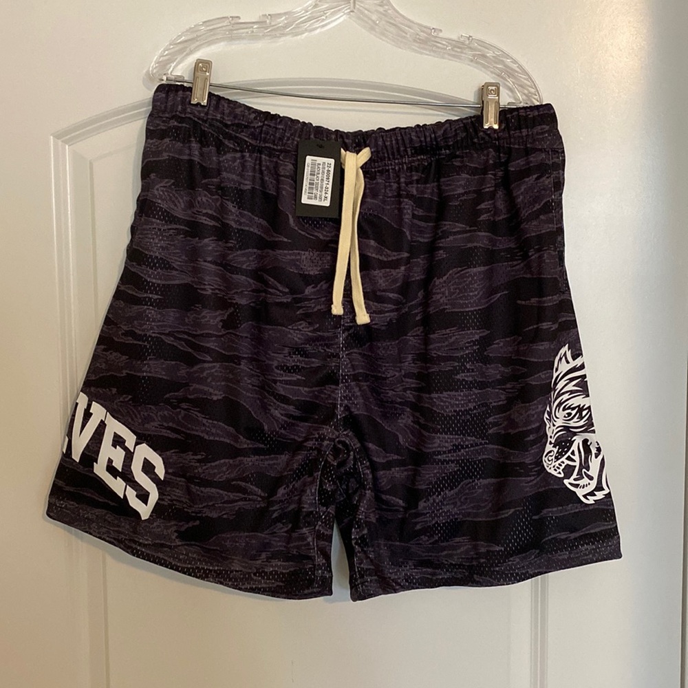 Darc-Sport training shorts NWT
